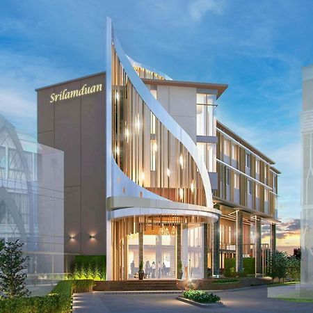 Srilamduan Hotel Sisaket Zewnętrze zdjęcie