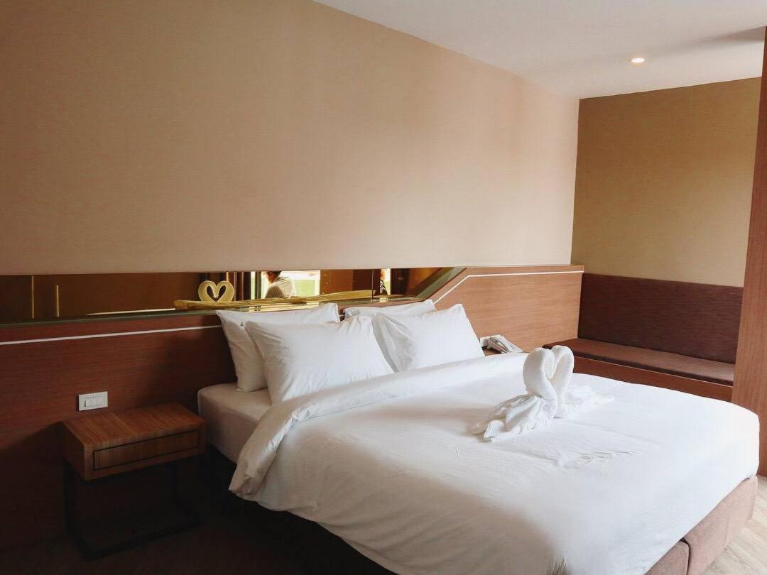 Srilamduan Hotel Sisaket Zewnętrze zdjęcie