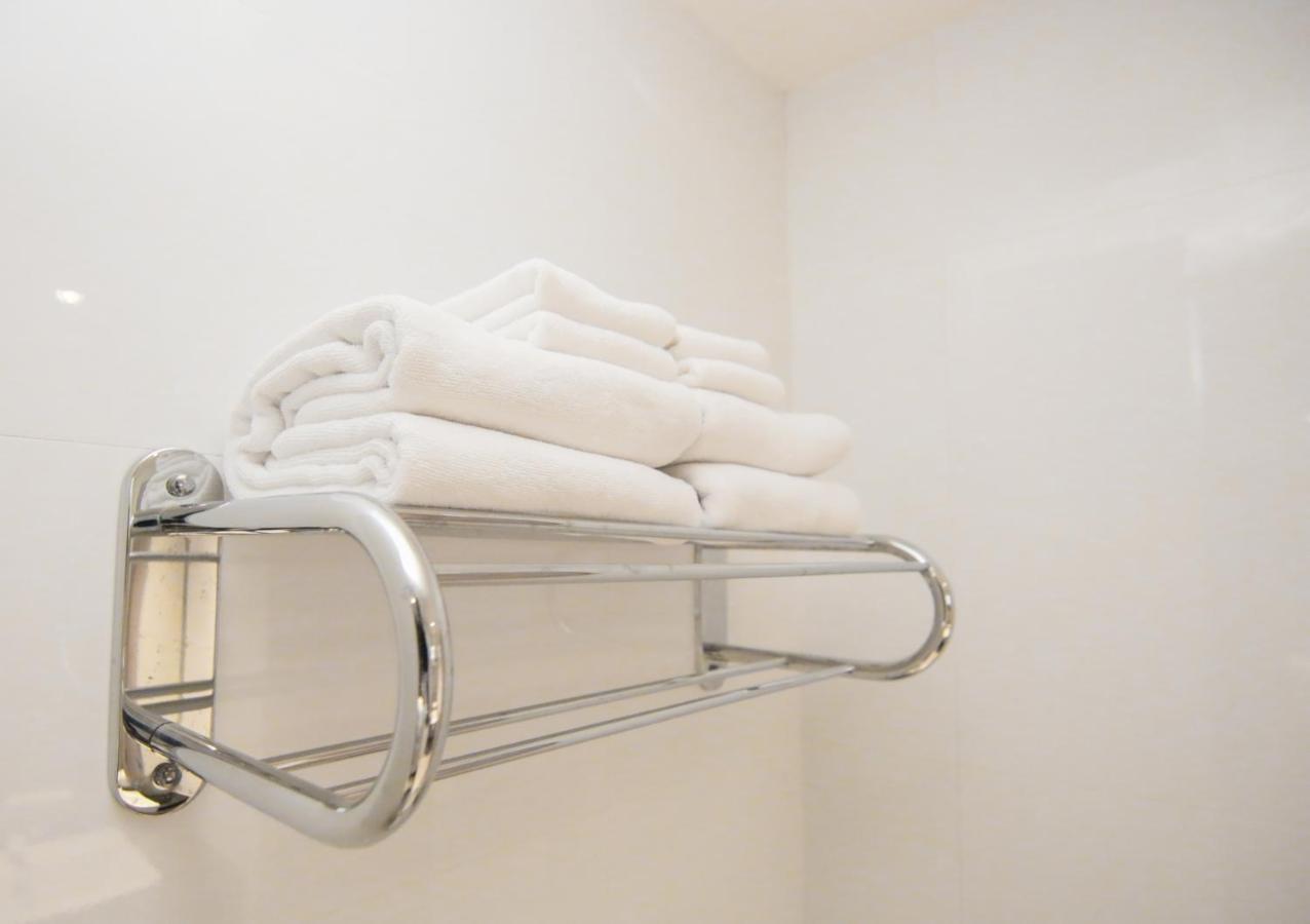 Srilamduan Hotel Sisaket Zewnętrze zdjęcie