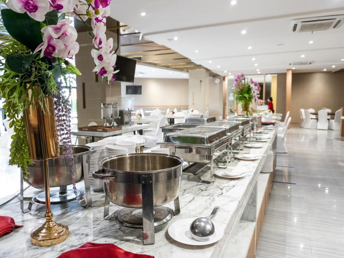 Srilamduan Hotel Sisaket Zewnętrze zdjęcie