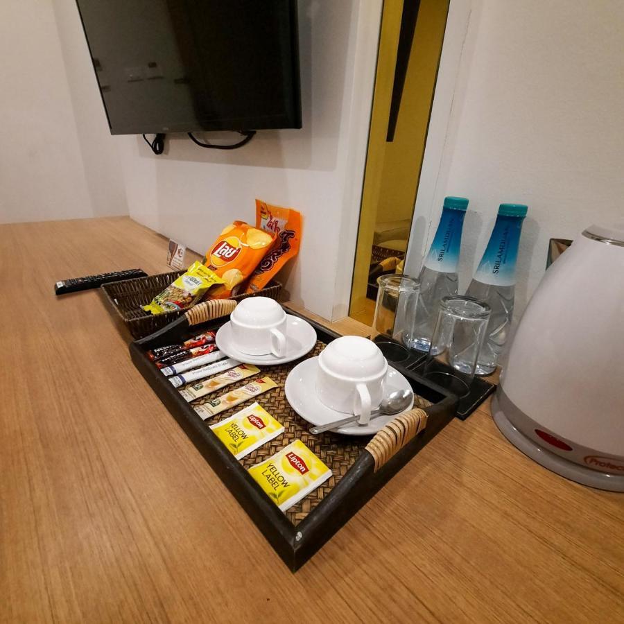 Srilamduan Hotel Sisaket Zewnętrze zdjęcie