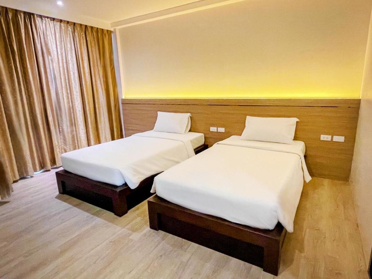 Srilamduan Hotel Sisaket Zewnętrze zdjęcie