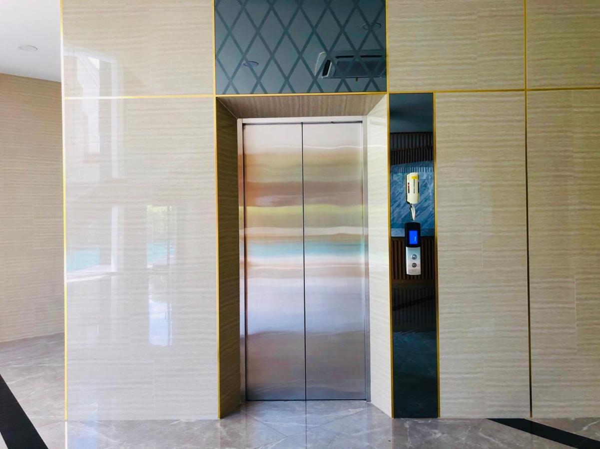 Srilamduan Hotel Sisaket Zewnętrze zdjęcie